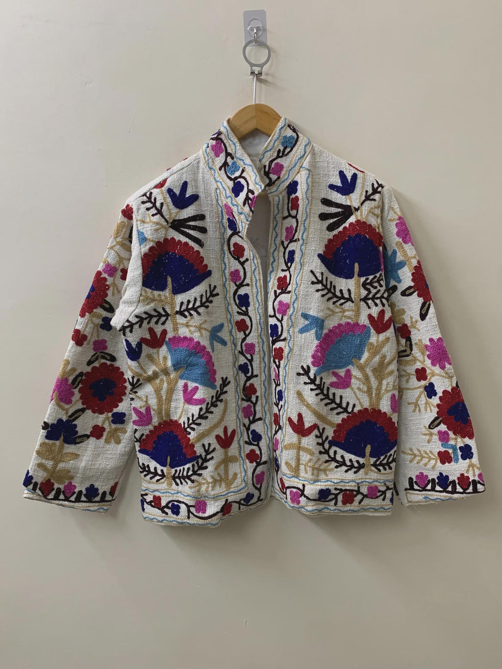 Luxurious Embroidery Suzani Velvet Winter Jacket, Suzani Floral Coat, Unisex Bomber Jacket, Winter Jacket, Women's Coat, Duster Boho Jacket