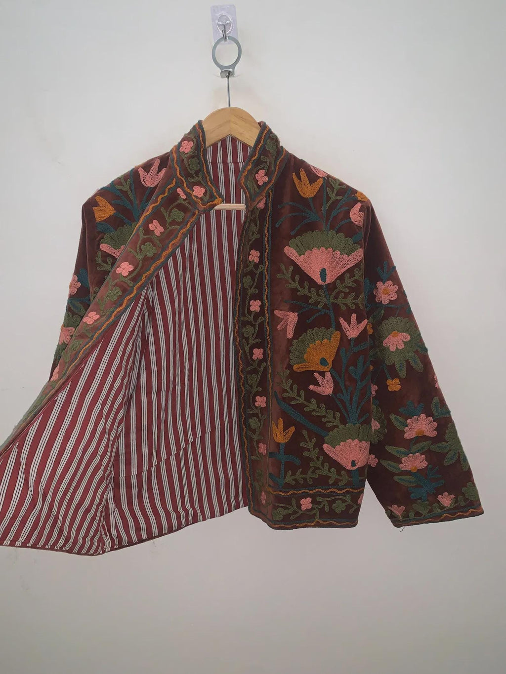 Boho Suzani Velvet Kimono Jacket | Embroidered Short Jacket | Vintage Ethnic Outerwear | Cropped Coat Fit | Winter Wear | Gift for Her