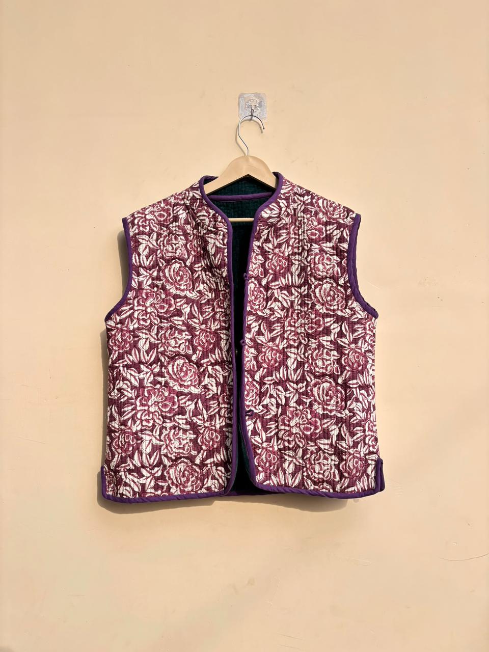 Turkish Suzani Velvet Vest | Embroidered Waistcoat | Winter Cropped Vest Top | Reversible Sleeveless Jacket | Gift for Her | Ethnic Vest