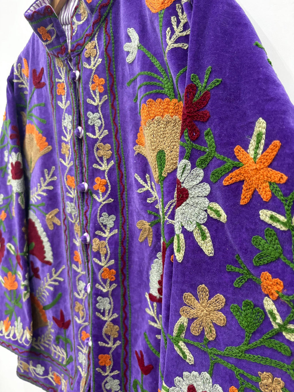 Purple Suzani Embroidery Jacket Batton Coat, Winter Suzani Jacket, Velvet Kimono Coat, Suzani Coat, Outerwear, Travel Jacket, Gift For Her
