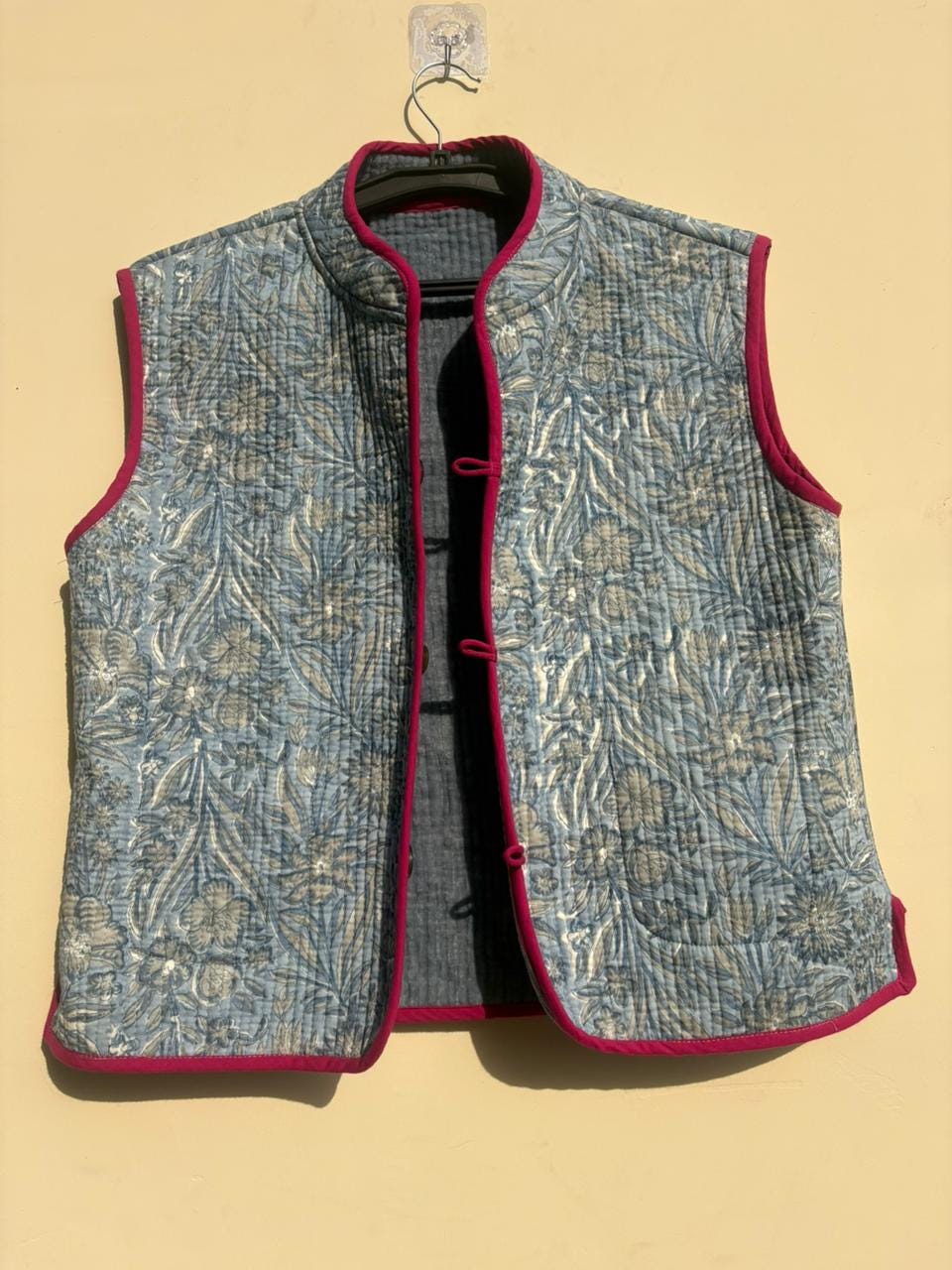 Suzani Velvet Vest | Turkish Embroidered Winter Waistcoat | Boho Vintage Vest Top | Unisex Sleeveless Jacket | Gift for Her | Artisan Vest