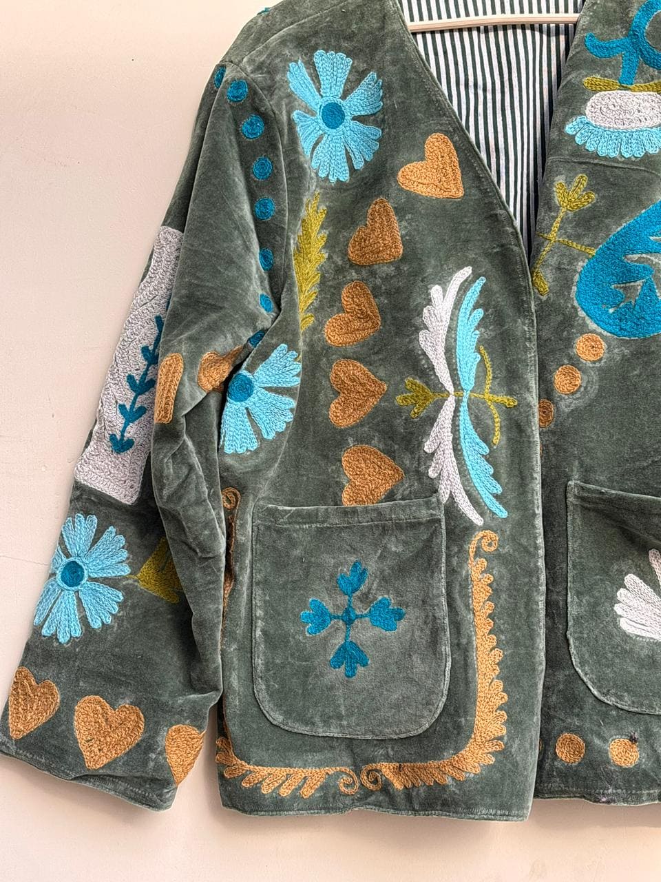 Suzani Velvet Jacket | Embroidered Coat | Traditional Coat | Cropped Jacket | Warm Winter Outerwear | Gift for Her | Bohemian Outerwear