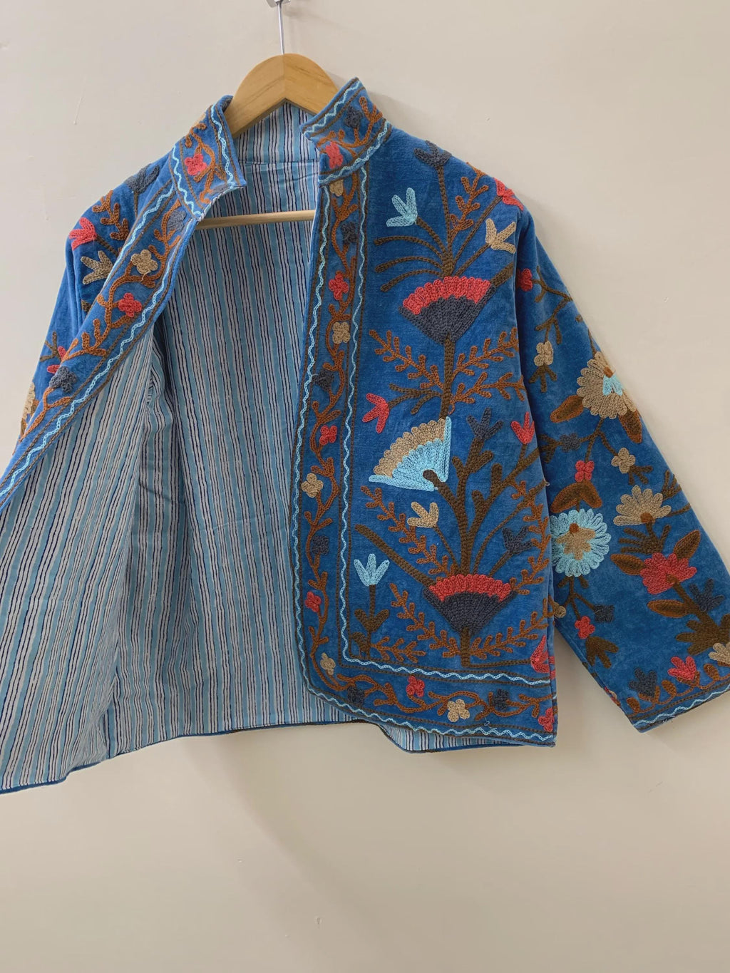 Blue Embroidery Suzani Velvet Short Jacket, Indian Handmade Floral Coat, Unisex Bridesmaid Gift, Winter Jacket, Women's Coat, Suzani Jacket