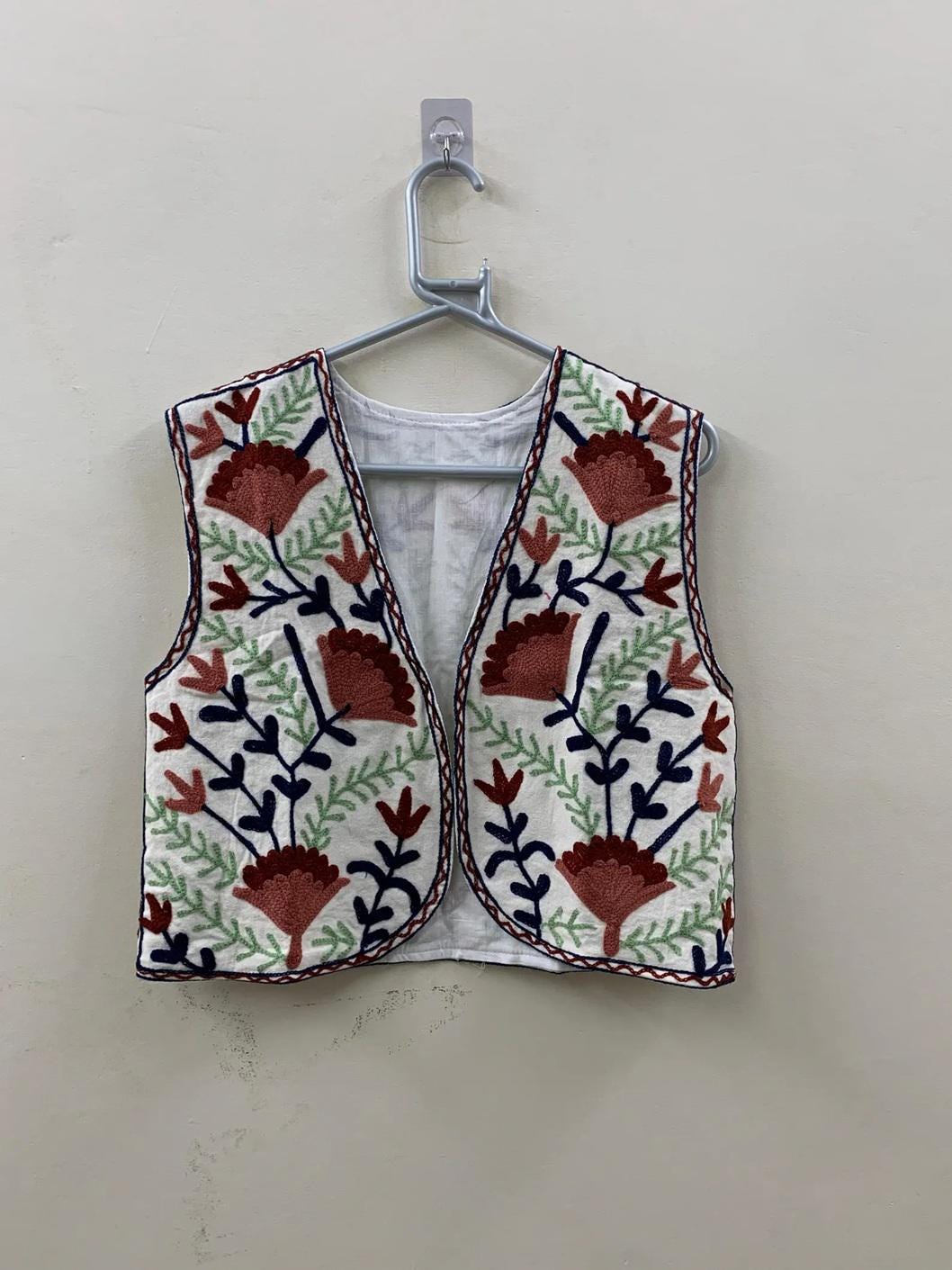 Vintage Suzani Embroidered Vest | Handmade Boho Floral Waistcoat | Uzbek Suzani Jacket | Festival Layering Vest | Gift for Her