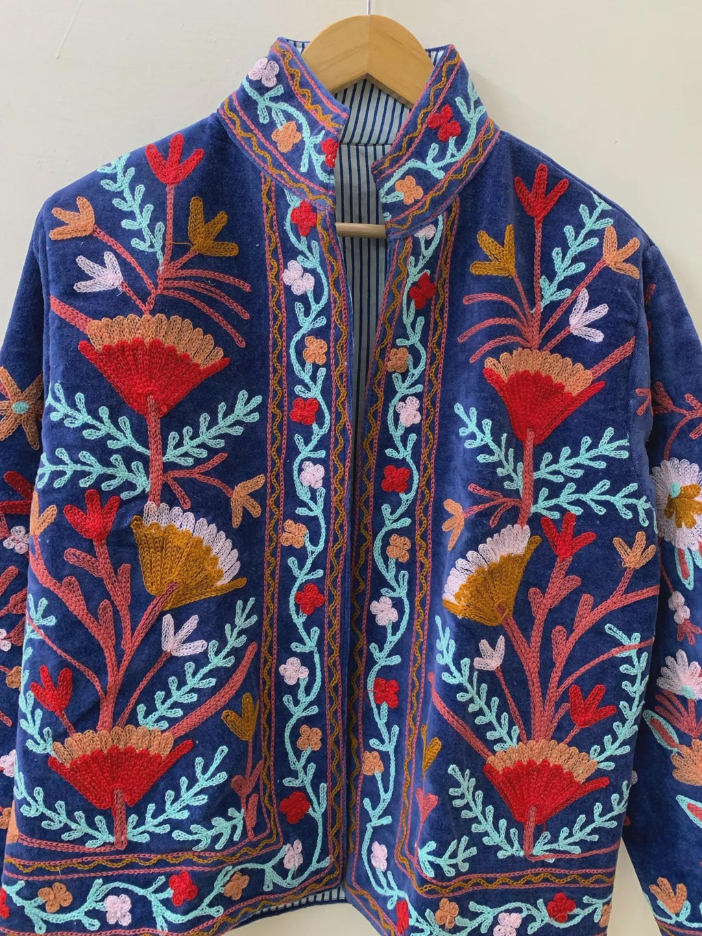 Blue Embroidery Suzani Velvet Short Jacket, Indian Handmade Floral Coat, Unisex Bridesmaid Gift, Winter Jacket, Women's Coat, Suzani Jacket
