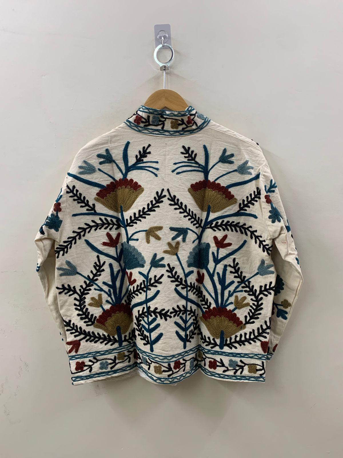 White Suzani TNT Fabric Short Boho Jacket | Long Sleeve Button Winter Coat | Short Jacket | Spring Bomber Jacket | Gift For Her | TNT Coat
