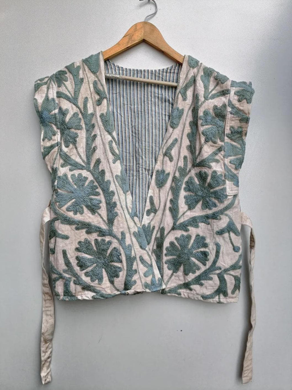 Handmade Unisex Suzani Velvet Vest | Boho Festival Waistcoat with Belt | Ethnic Sleeveless Bohemian Jacket Vest