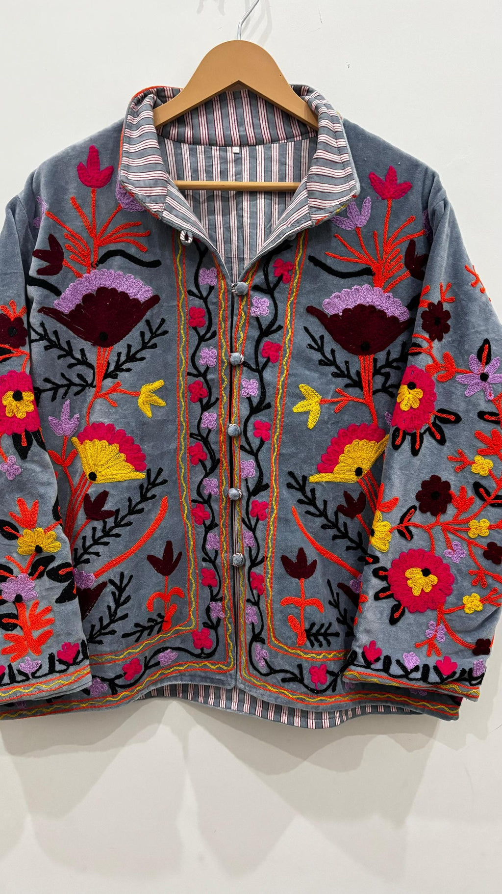 Suzani Floral Velvet Short Button Jacket – Boho Embroidered Coat- Winter Coat - Uzbek Travel Jacket, Festival Style Outerwear -Street Coat
