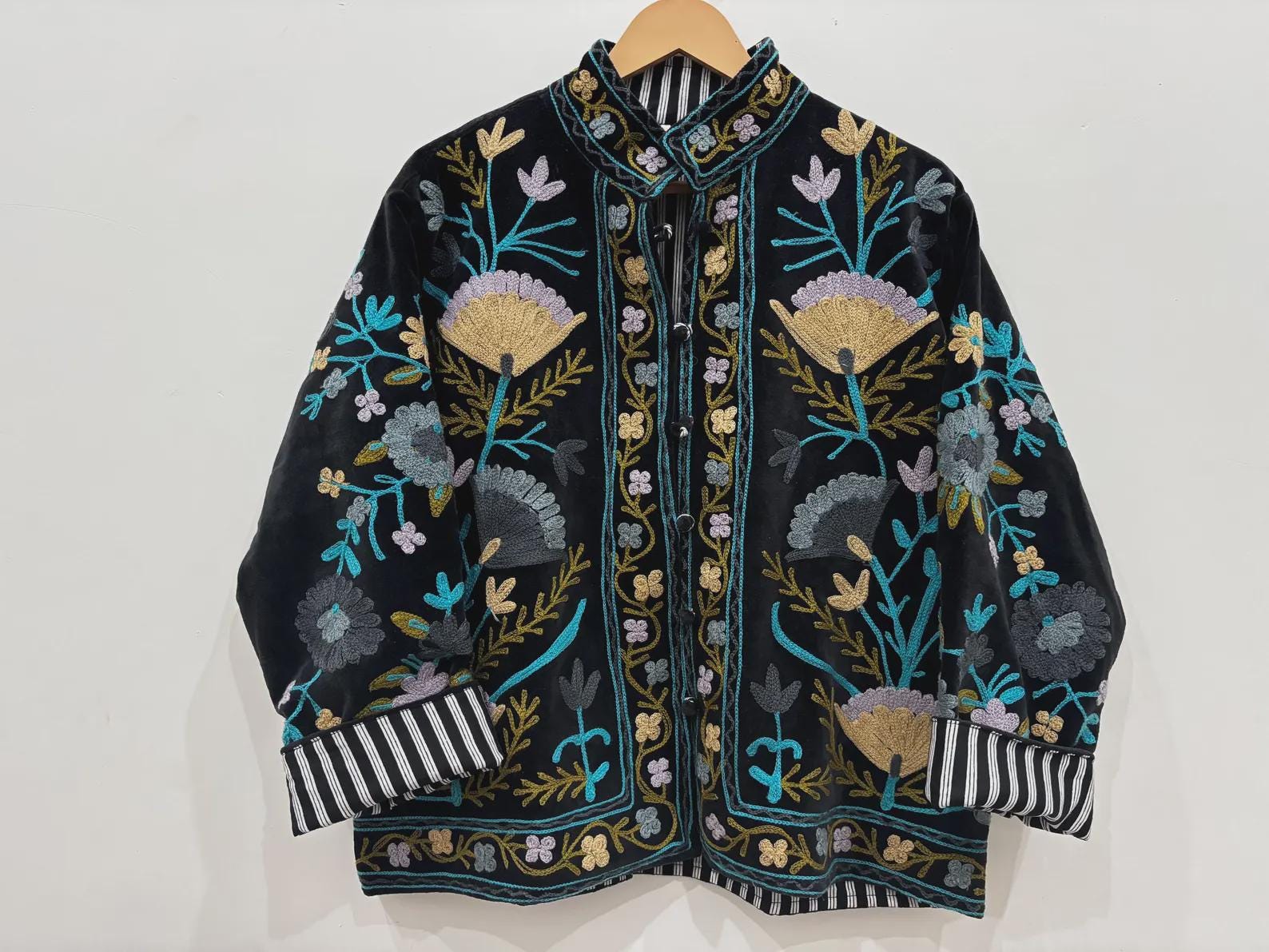 Suzani Velvet Jacket | Embroidered Short Coat | Vintage Ethnic Jacket | Winter Outerwear | Gift for Her | Winter Kimono Jacket | Winter Coat