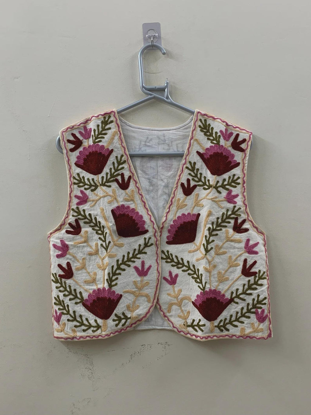 Suzani Boho Vest | Hand-Embroidered Sleeveless Ethnic Jacket | Vintage Festival Clothing | Gift for Her | Handmade Bohemian Layer Vest