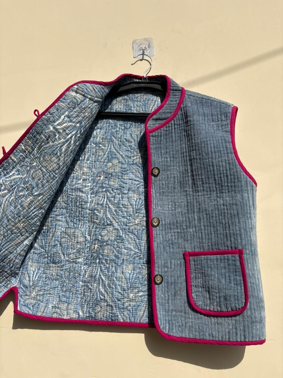 Handmade Suzani Velvet Vest Women Men | Turkish Embroidered Winter Waistcoat | Boho Cropped Vest Top |Unisex Sleeveless Jacket |Gift for Her