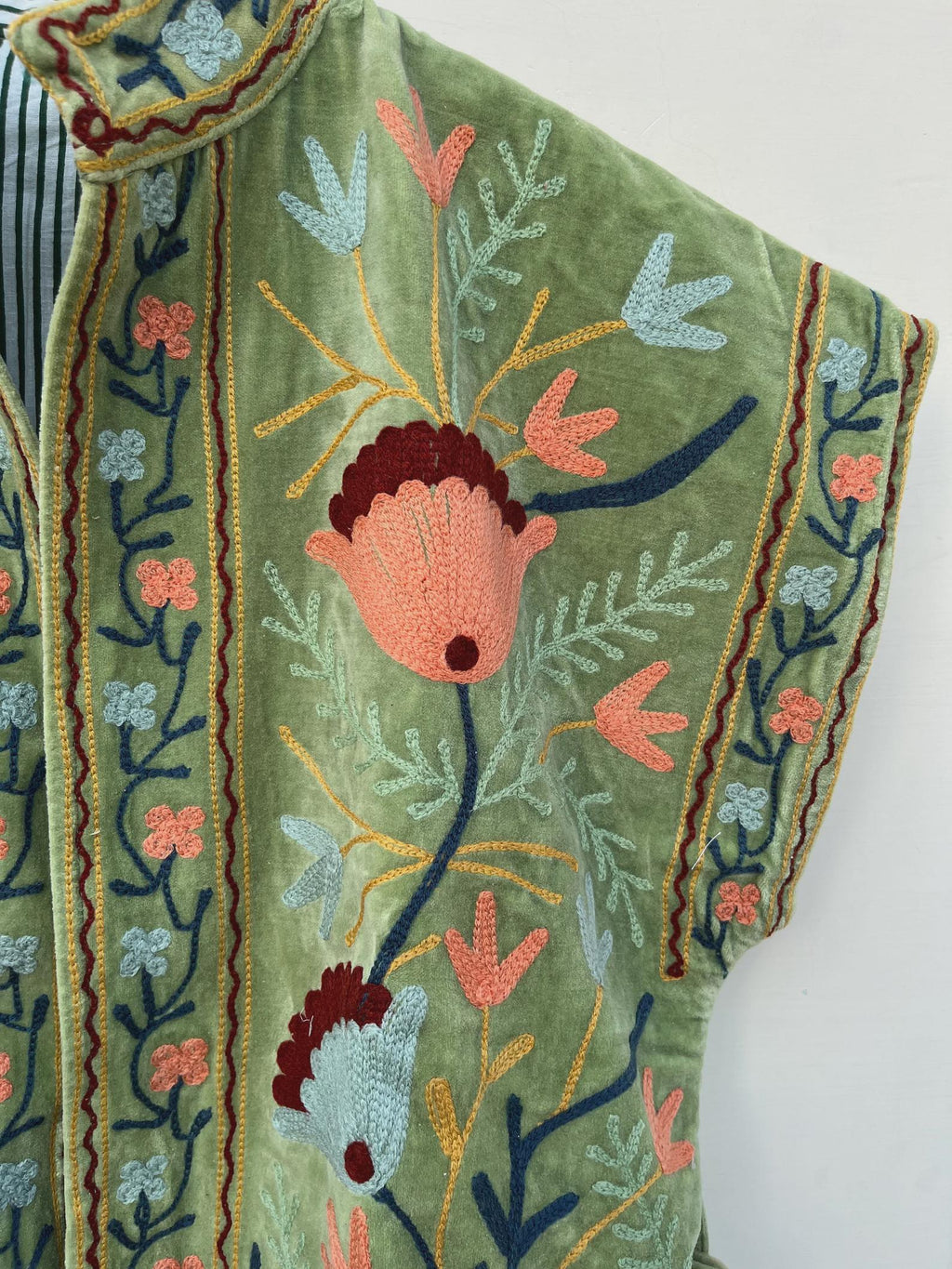 Green Velvet Suzani Embroidered Vest with Belt | Boho Festival Waistcoat | Ethnic Jacket | Sleeveless Bohemian Layer | Gypsy Vest