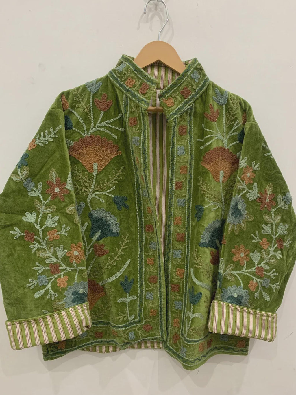 Floral Velvet Suzani Embroidery Jacket |Suzani Duster Jacket | Winter Kimono Jacket | Bomber Coat, Gift For Her | Street Fashion Jacket