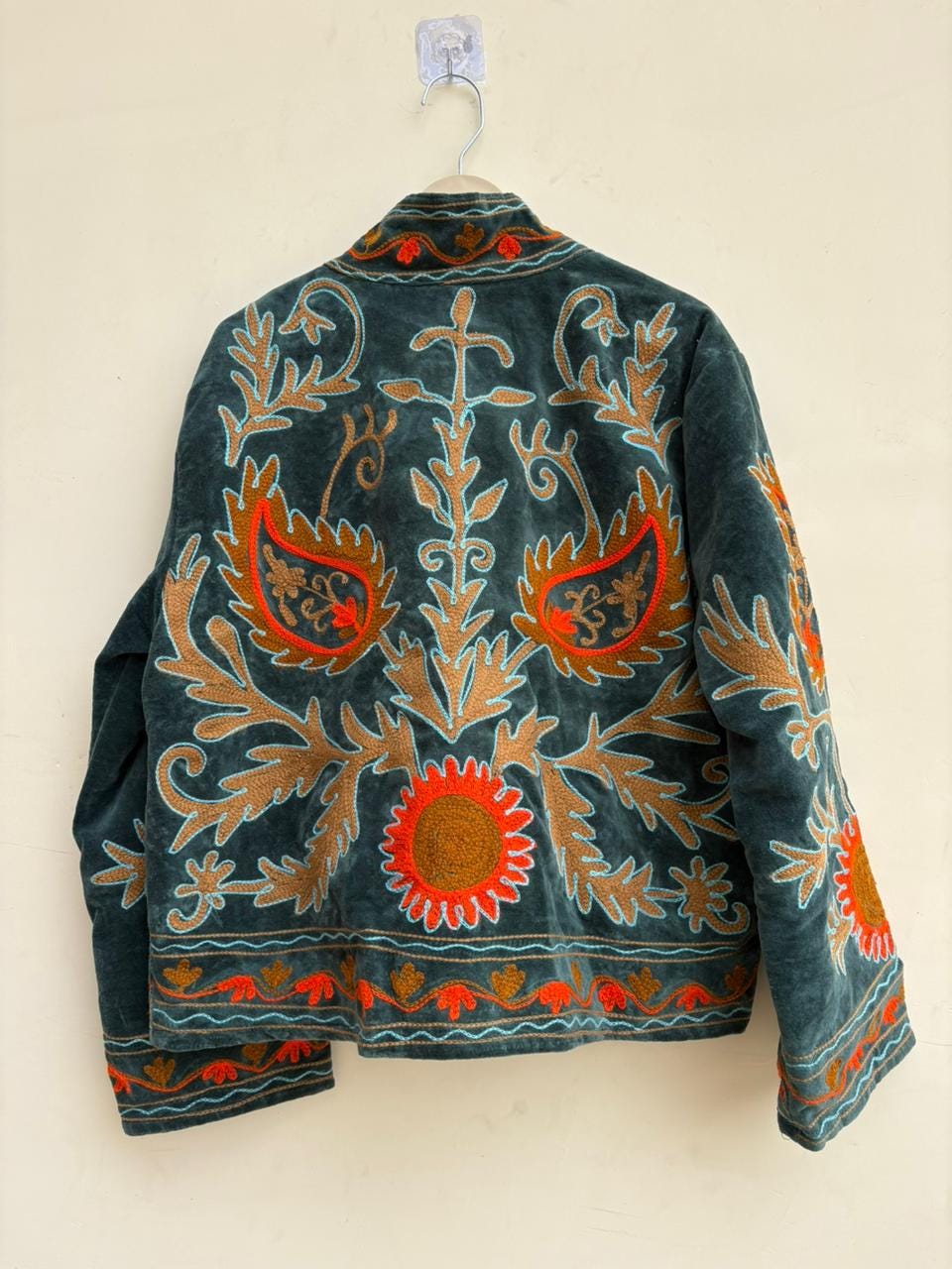 Suzani Velvet Jacket | Embroidered Coat | Traditional Coat | Unisex Kimono Jacket | Warm Winter Coat | Oversize Kimono Jacket | Gift for Her