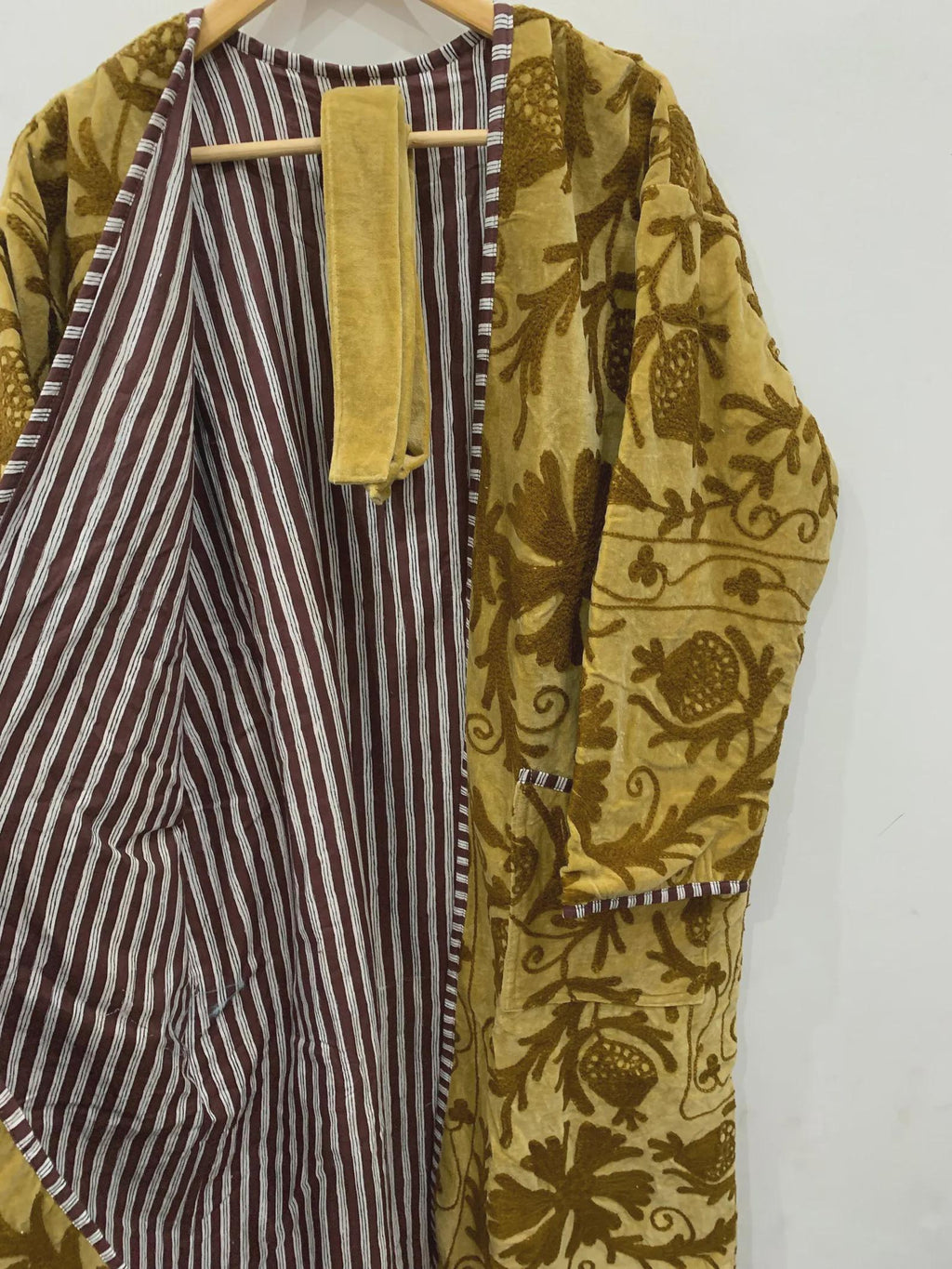 Bohemian Long Suzani Kimono Robe | Vintage Embroidered Duster Jacket | Handmade Uzbek Coat | Boho Festival Outfit | One Size | Duster Robe