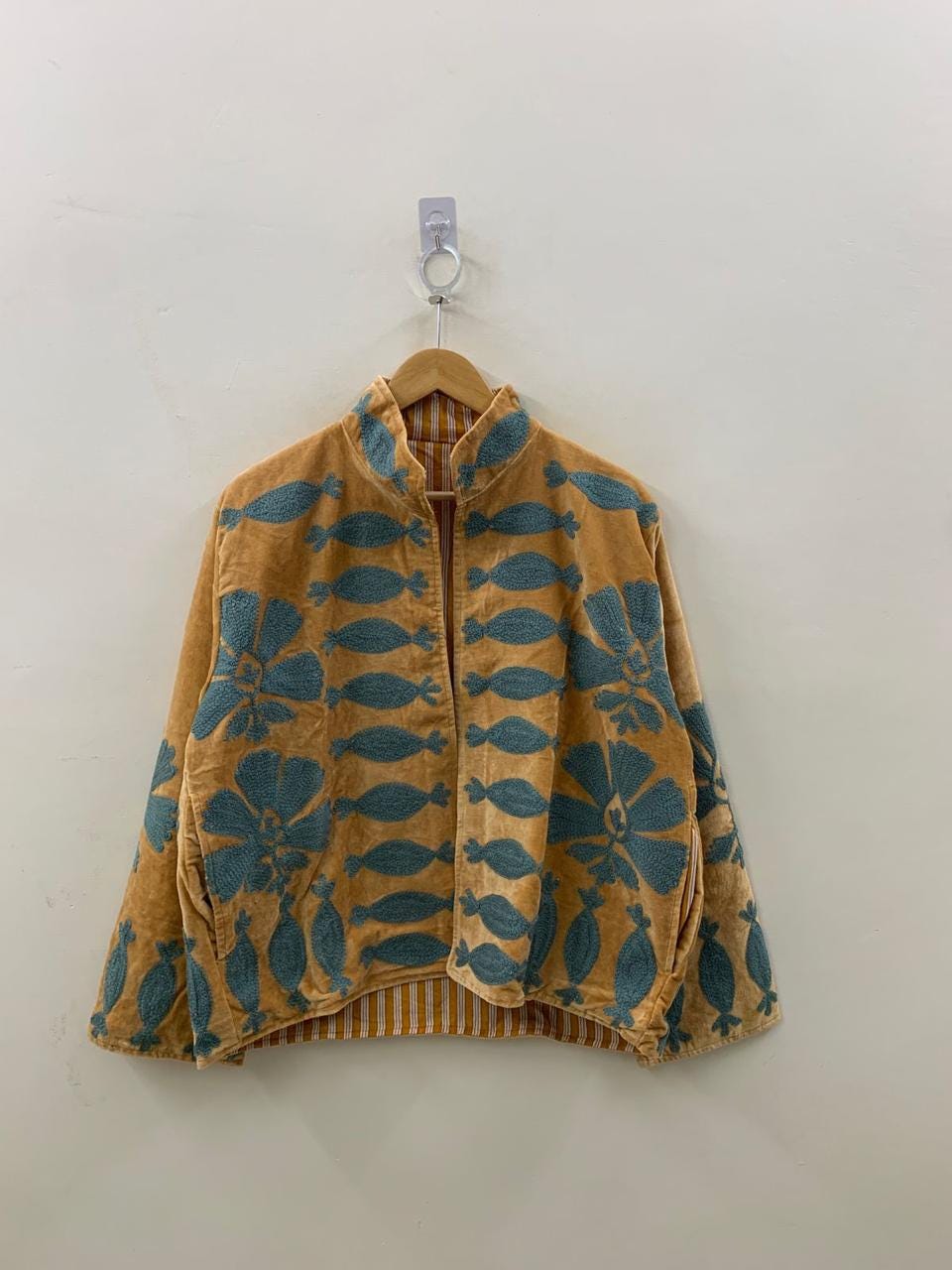 Boho Velvet Suzani Winter Short Jacket | Winter Handmade Jacket | Embroidered Jacket Coat | Velvet Jacket | Suzani Coat , Robe | One Size