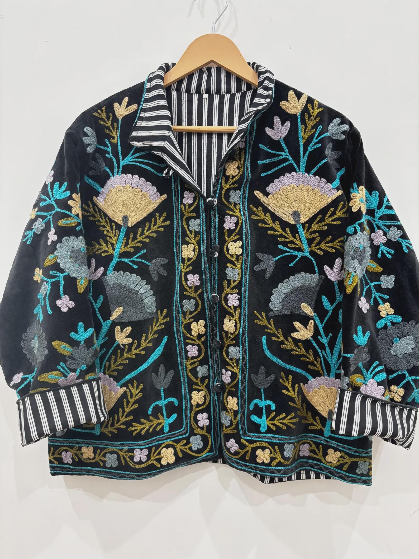Suzani Velvet Jacket | Embroidered Short Coat | Vintage Ethnic Jacket | Winter Outerwear | Gift for Her | Winter Kimono Jacket | Winter Coat