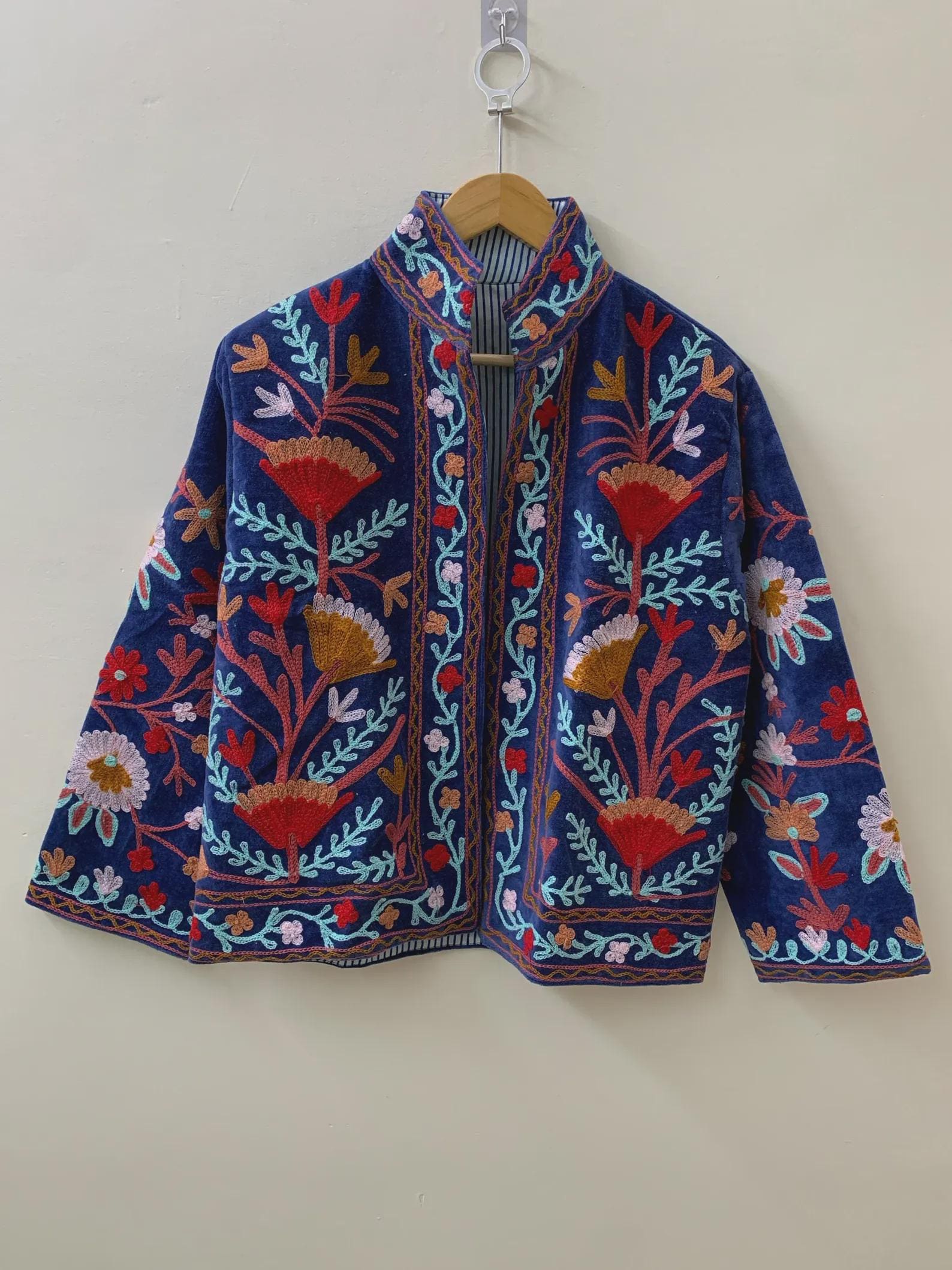 Blue Embroidery Suzani Velvet Short Jacket, Indian Handmade Floral Coat, Unisex Bridesmaid Gift, Winter Jacket, Women's Coat, Suzani Jacket