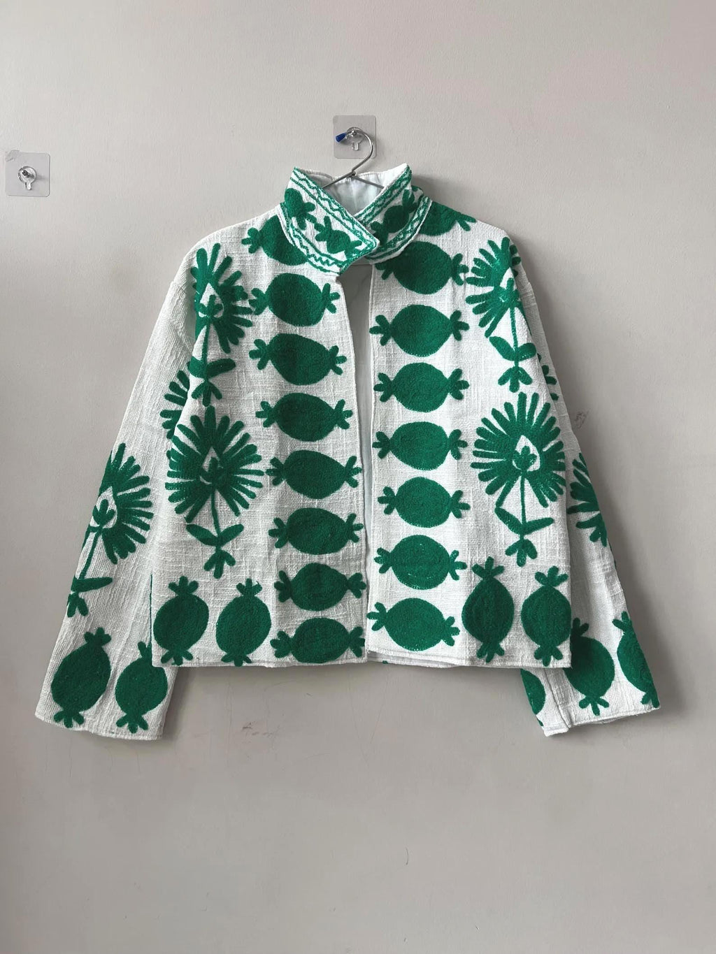 Handmade Suzani Embroidery Spring Jacket, Women's Quilted Jacket, Ethnic Unisex Coat, Suzani Short Quilted Jacket | Gift For Her | Outerwear