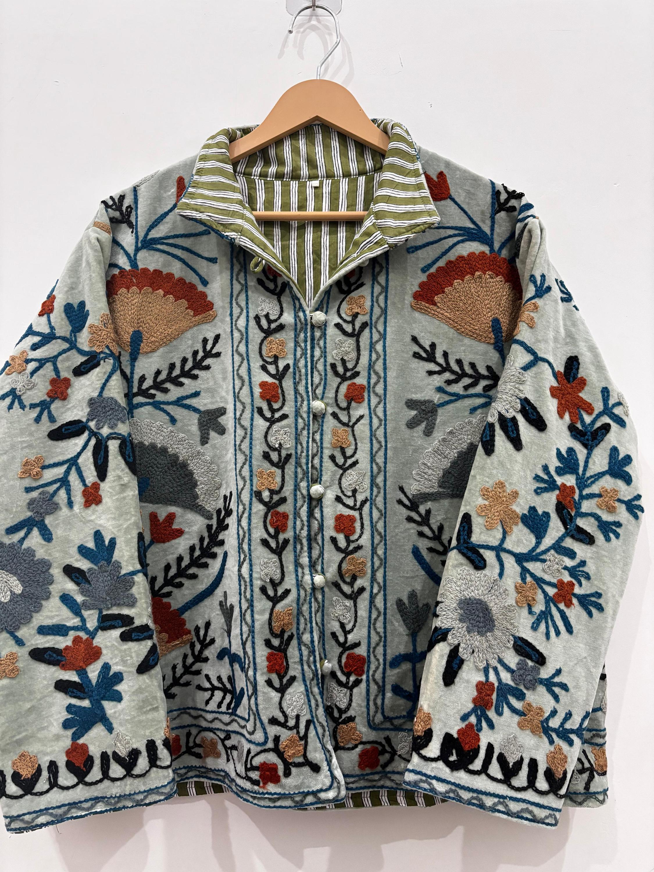 Indian Suzani Embroidery Jacket Batton Coat, Winter Suzani Jacket, Velvet Kimono Coat, Suzani Coat, Outerwear, Travel Jacket, Gift For Her
