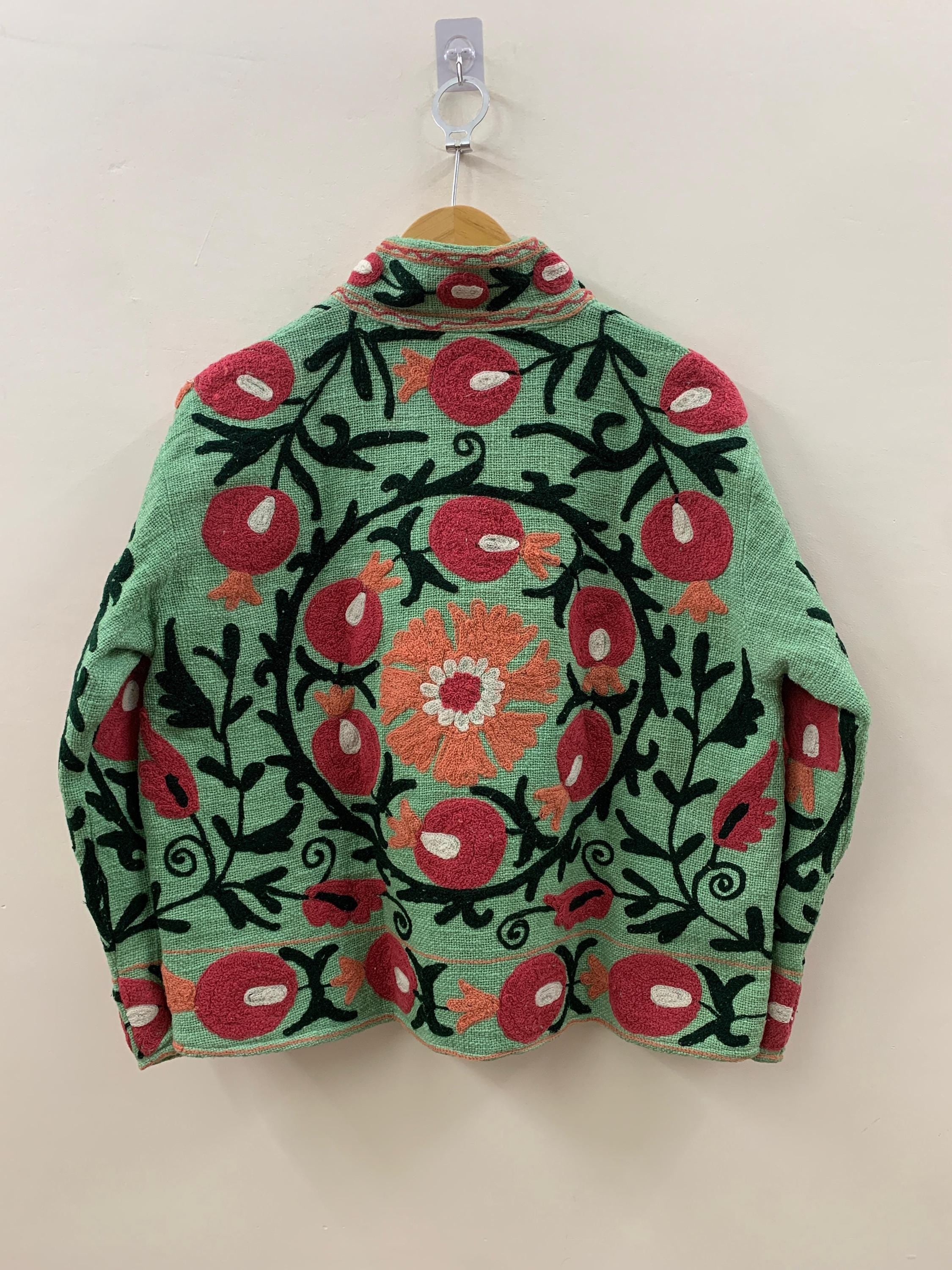 Green Suzani TNT Fabric Short Boho Jacket | Long Sleeve Button Winter Coat | Short Jacket | Spring Bomber Jacket | Gift For Her | TNT Coat