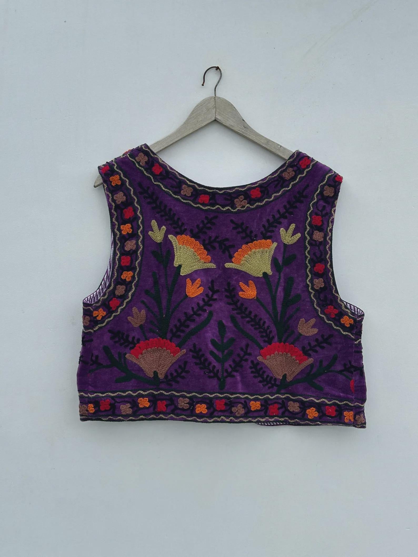 Boho Suzani Velvet Vest – Hand-Embroidered Floral Sleeveless Jacket | Vintage-Inspired Festival & Statement Layer | Purple Ethnic Waistcoat