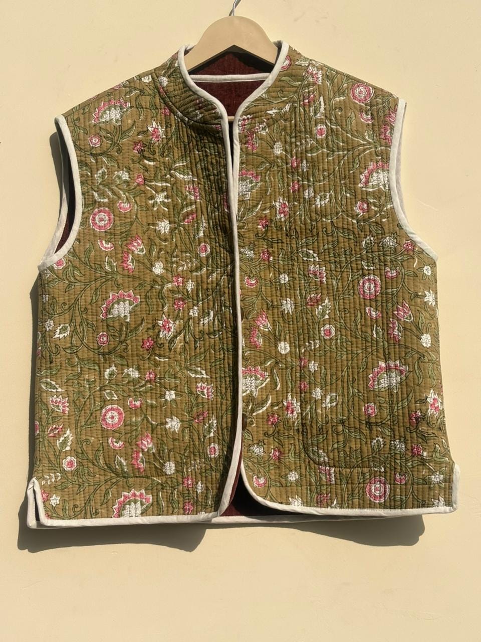 Embroidered Suzani Vest Velvet | Turkish Boho Waistcoat Unisex | Cropped Vest Top Winter | Sleeveless Jacket Handmade Artisan | Gift for Her