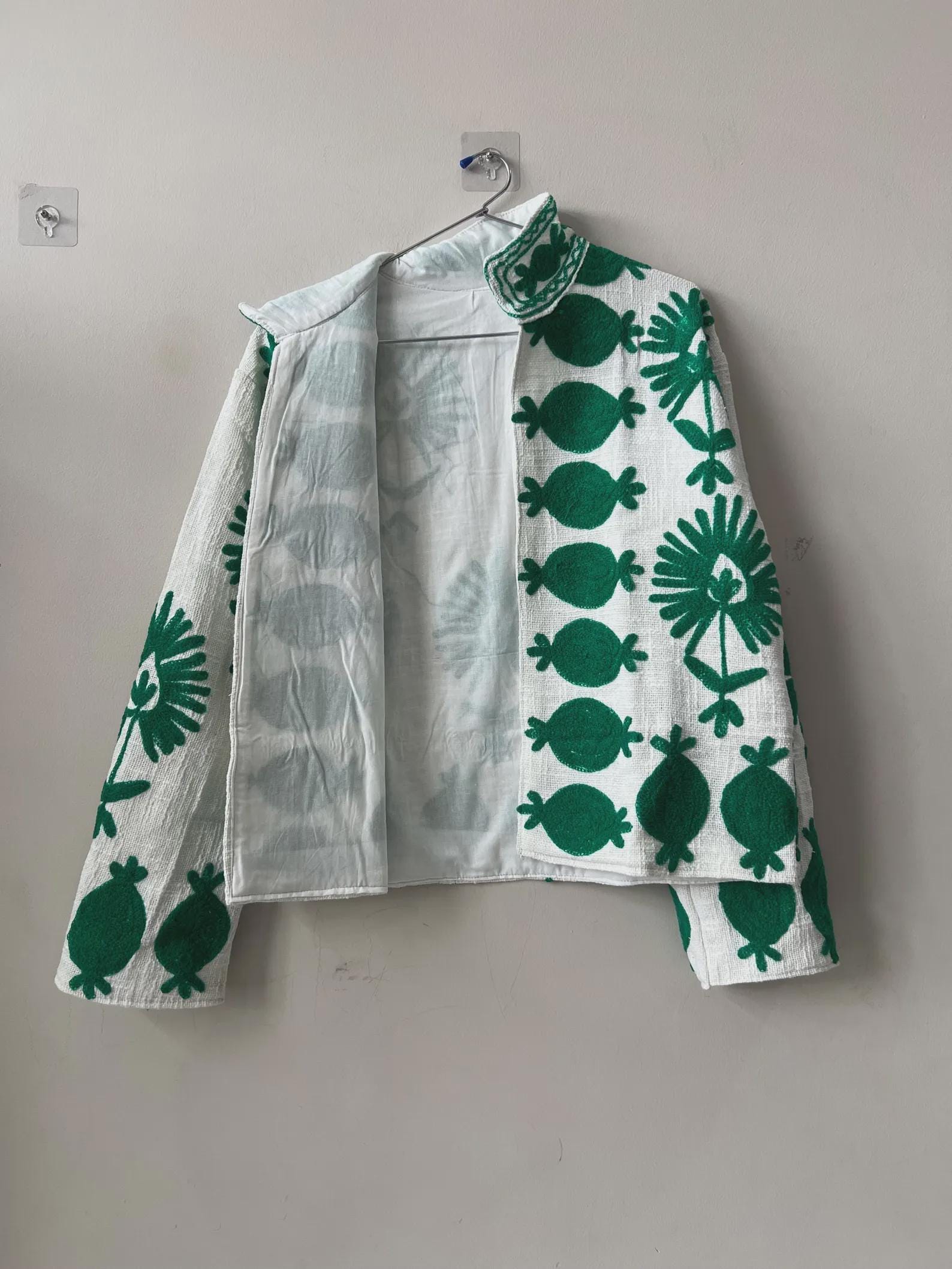 Handmade Suzani Embroidery Spring Jacket, Women's Quilted Jacket, Ethnic Unisex Coat, Suzani Short Quilted Jacket | Gift For Her | Outerwear
