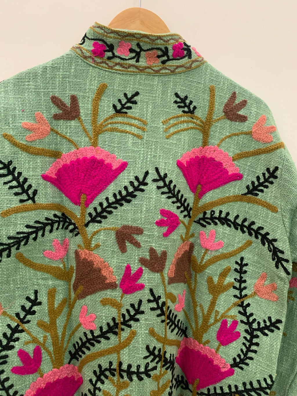 Green TNT Fabric Suzani Embroidery Quilted Jacket, Winter Wear Duster Jacket, Women's Coat