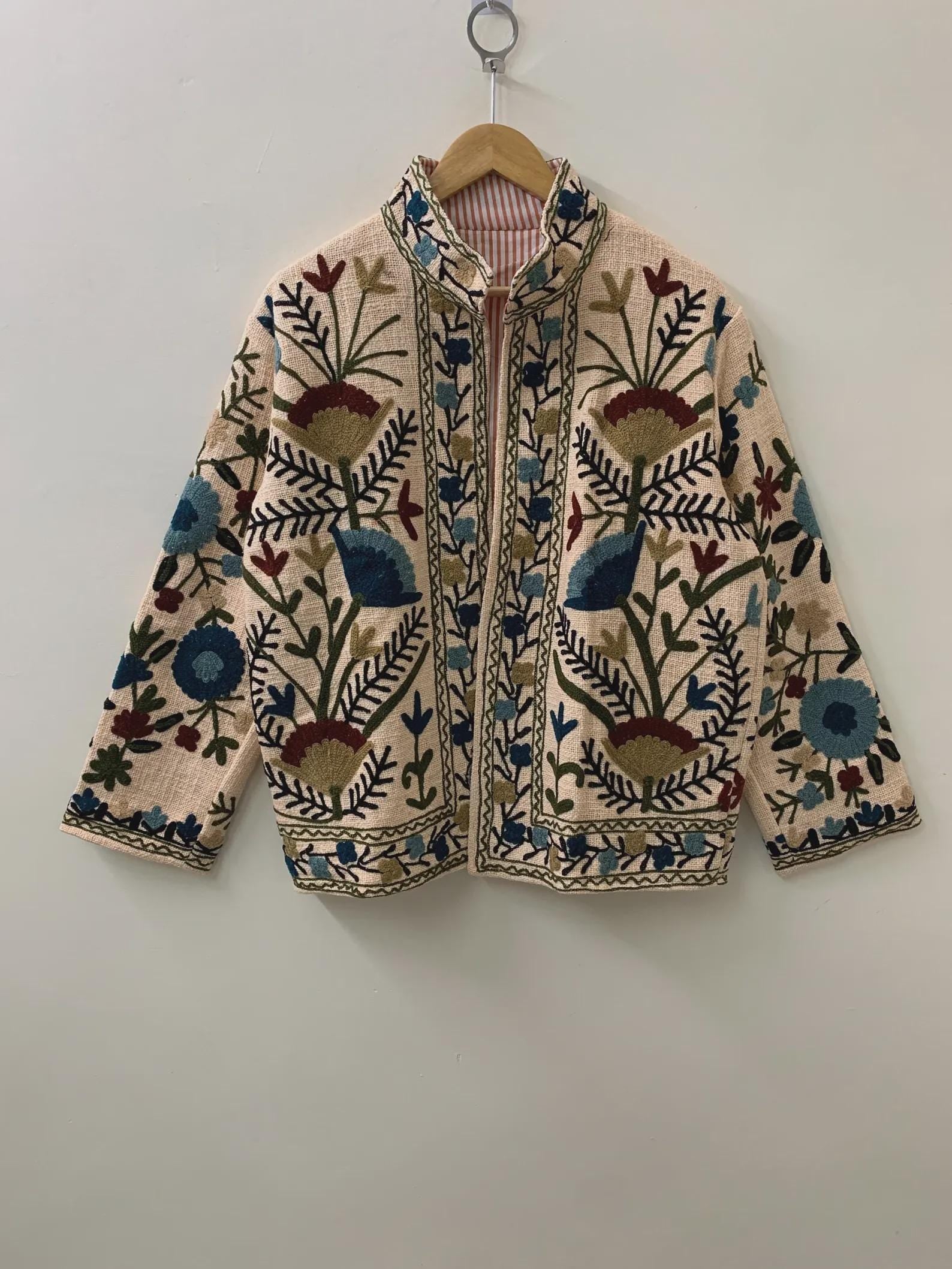 Vintage TNT Suzani Short Jacket |Vintage Embroidered Floral Coat |Ethnic Uzbek Textile |Festival Kimono Jacket |Warm Outerwear |Gift For Her