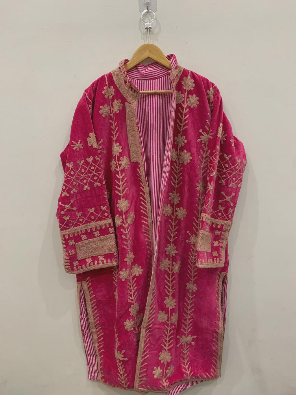 Handmade Bohemian Long Suzani Kimono Robe | Vintage Embroidered Duster Jacket | Uzbek Coat | Boho Festival Outfit | One Size | Duster Robe