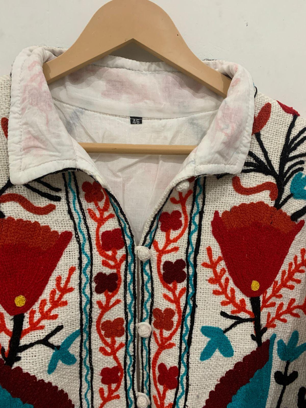 Vintage TNT Suzani Short Jacket | Embroidered Floral Coat Robe | Ethnic Uzbek Textile | Festival Kimono Jacket |Warm Outerwear |Gift For Her
