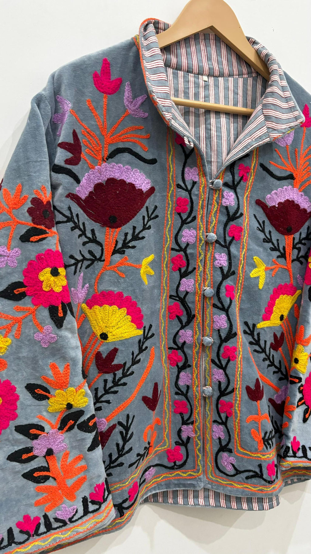 Suzani Floral Velvet Short Button Jacket – Boho Embroidered Coat- Winter Coat - Uzbek Travel Jacket, Festival Style Outerwear -Street Coat