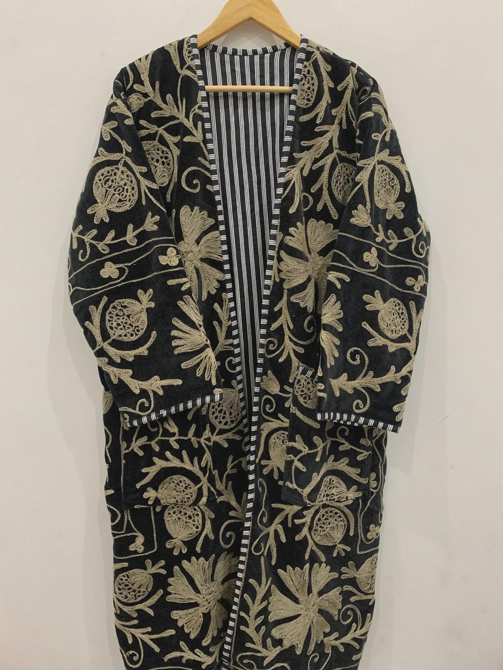 Long Boho Suzani Robe | Ethnic Embroidered Kimono Coat | One of a Kind Vintage Duster | Bohemian Festival Wear | Gift For Her | Duster Robe