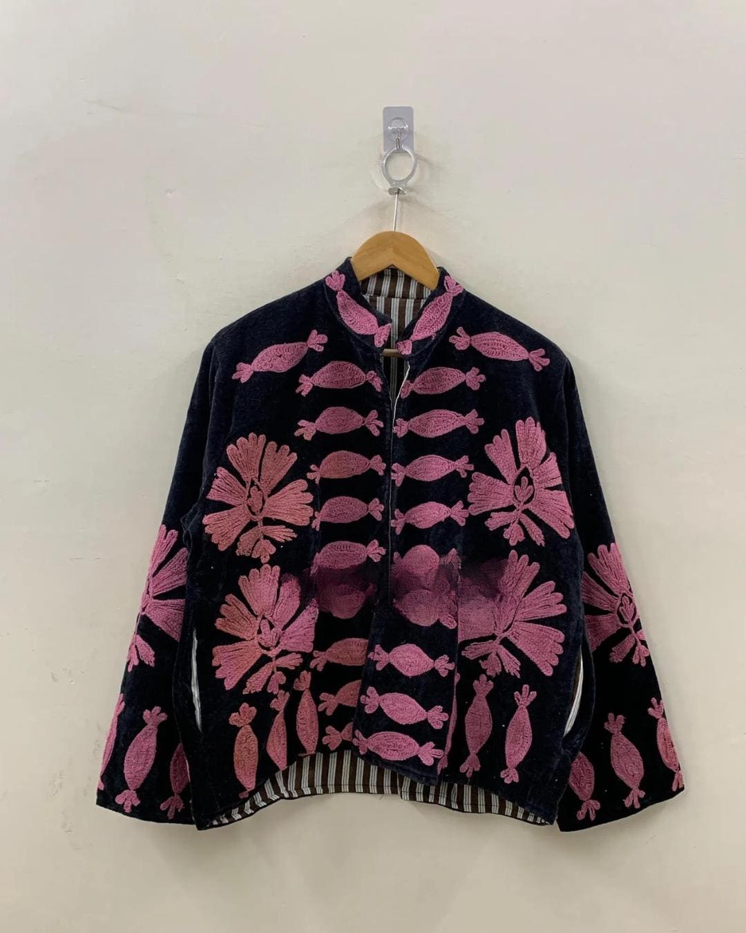Black Velvet Suzani Winter Short Jacket |Boho Floral Jacket | Bomber Suzani Jacket | Winter Warmed Coat | Gift For Her | Duster Boho Coat