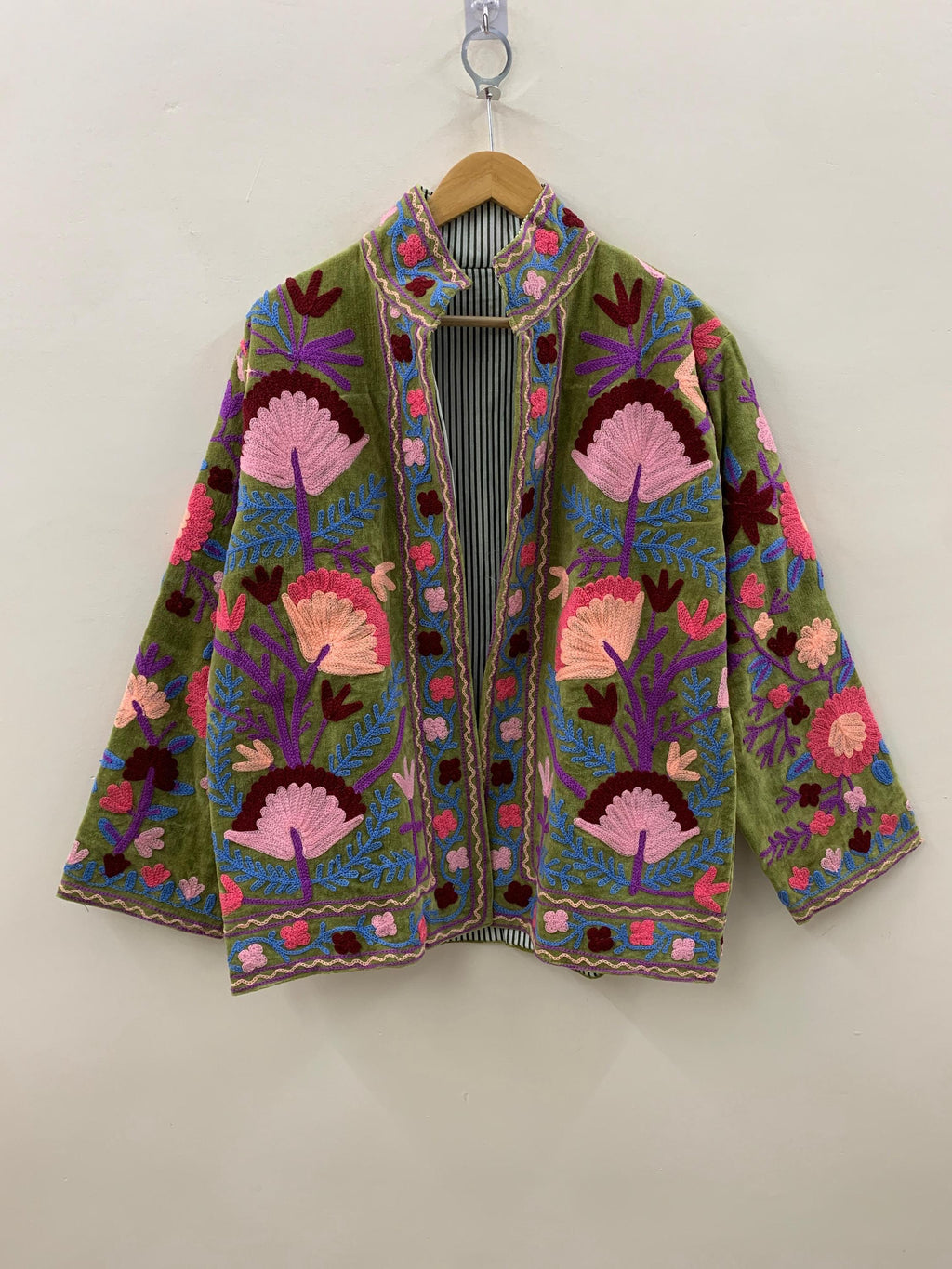 Handmade Embroidery Velvet Suzani Jacket | Women's Floral Clothing | Gift For Her | Bomber Winter Jacket | Street Kimono Jacket |Spring Coat