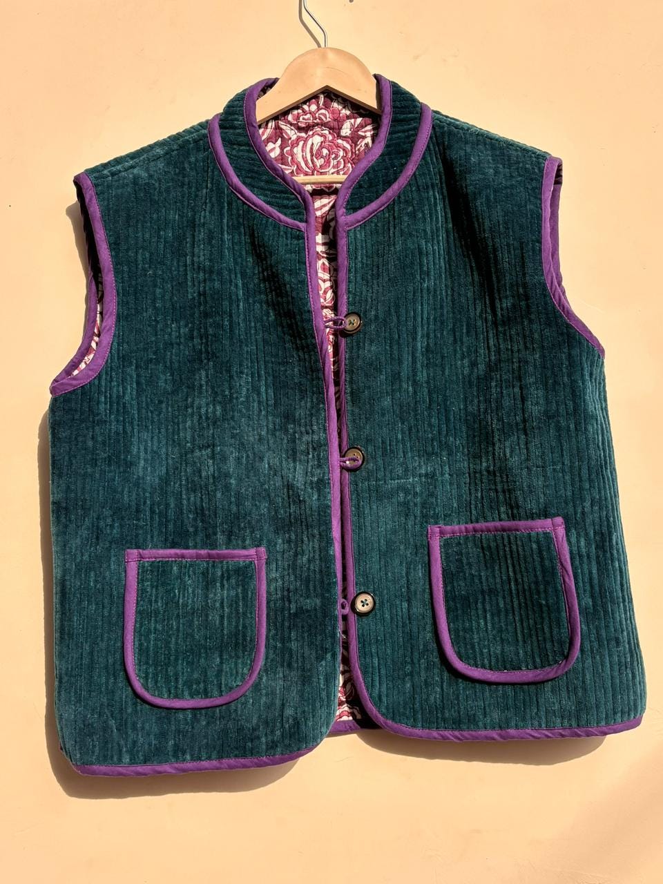 Handmade Suzani Velvet Vest Women Men | Traditional Embroidered Boho Winter Waistcoat | Front Pocket Vest Top | Unisex Sleeveless Jacket
