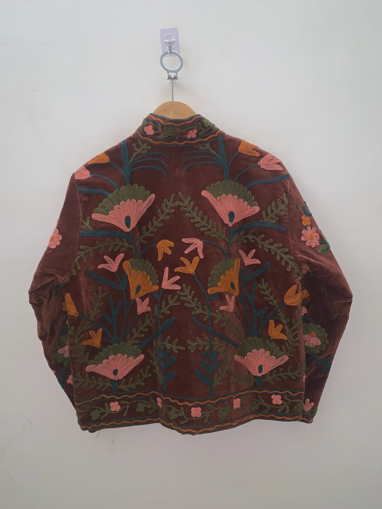 Boho Suzani Velvet Kimono Jacket | Embroidered Short Jacket | Vintage Ethnic Outerwear | Cropped Coat Fit | Winter Wear | Gift for Her