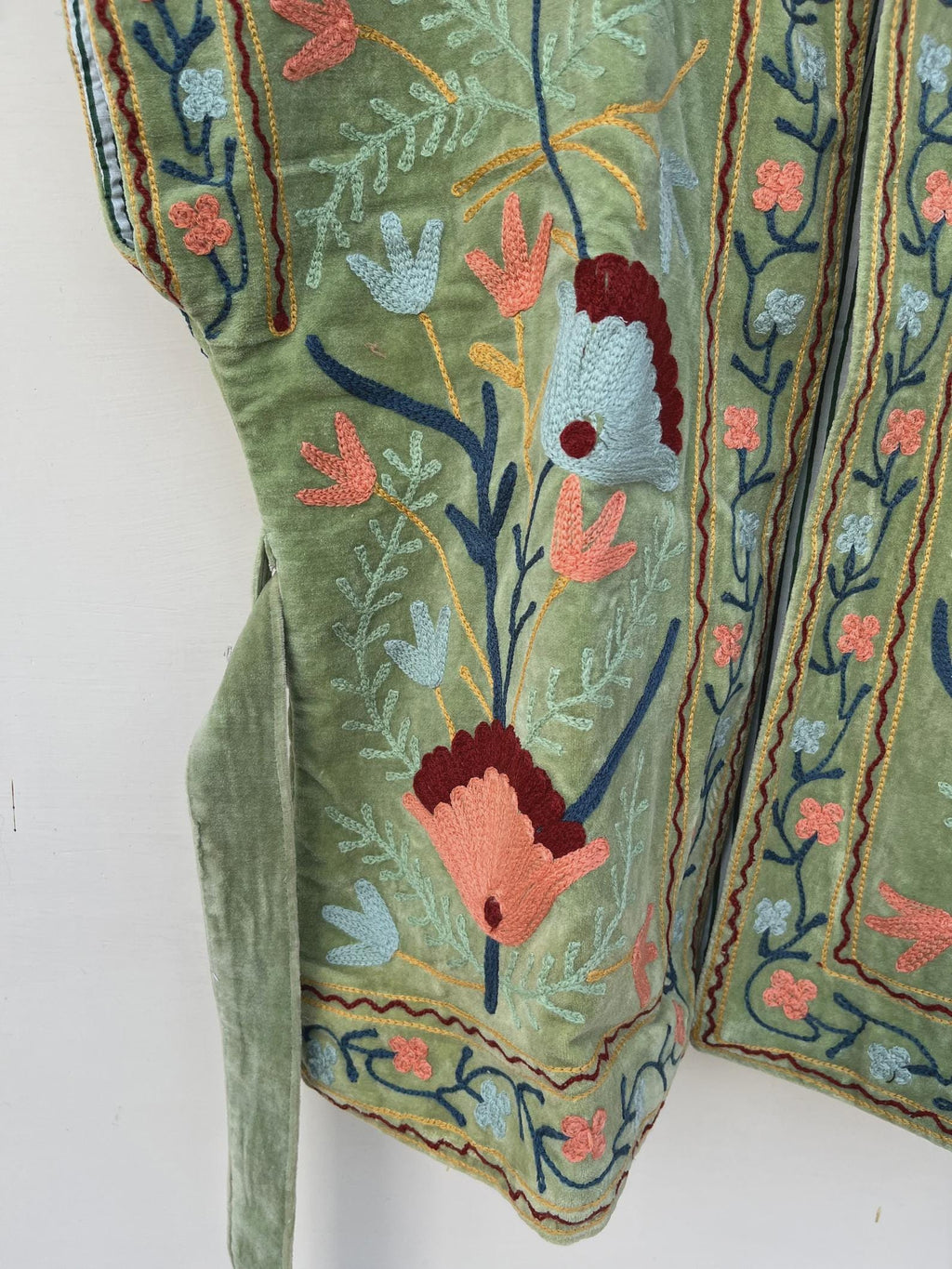 Green Velvet Suzani Vest with Belt | Handmade Boho Festival Waistcoat | Ethnic Embroidered Suzani Jacket | Sleeveless Bohemian Vest