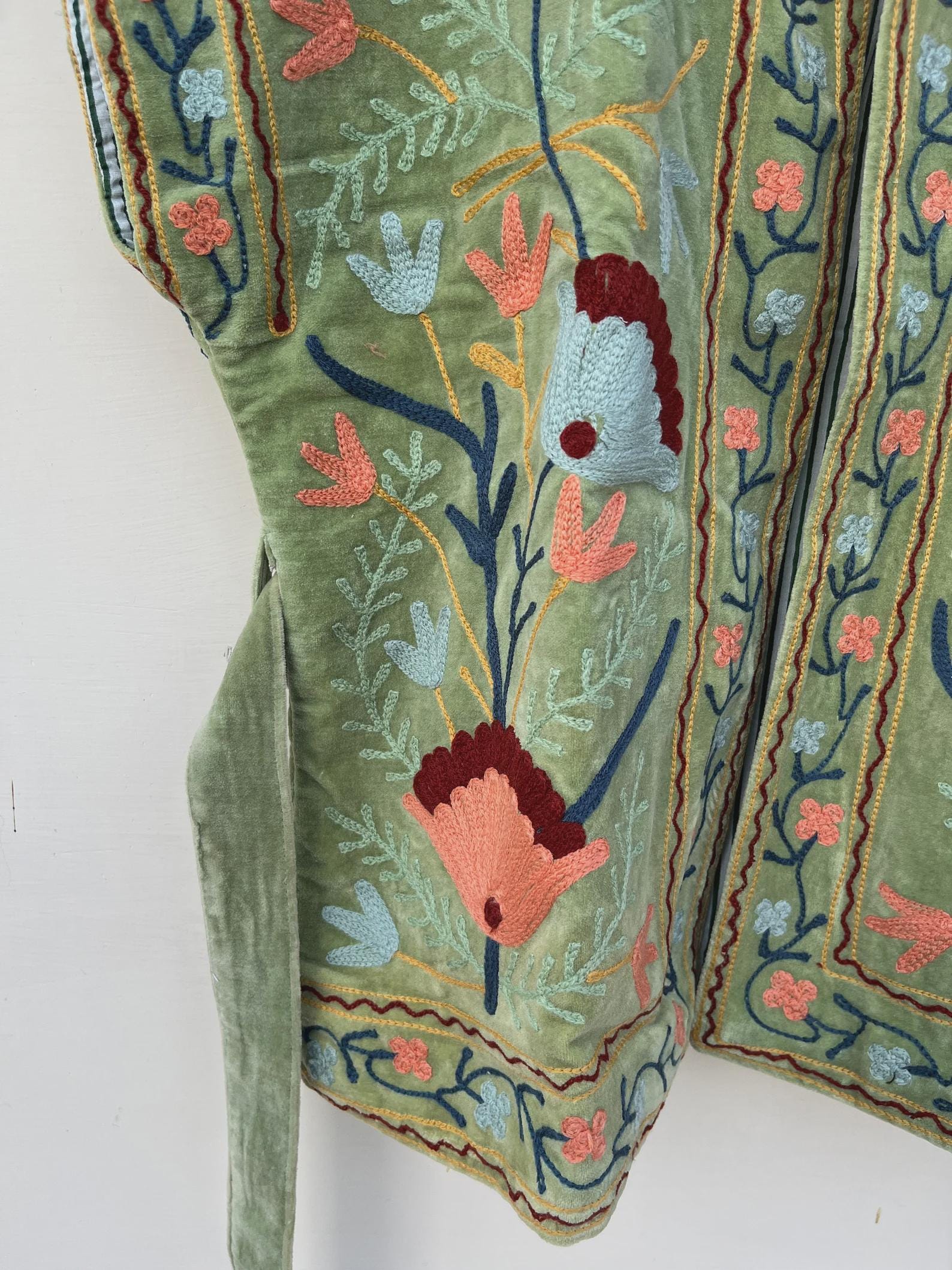 Green Velvet Suzani Vest with Belt | Handmade Boho Festival Waistcoat | Ethnic Embroidered Suzani Jacket | Sleeveless Bohemian Vest