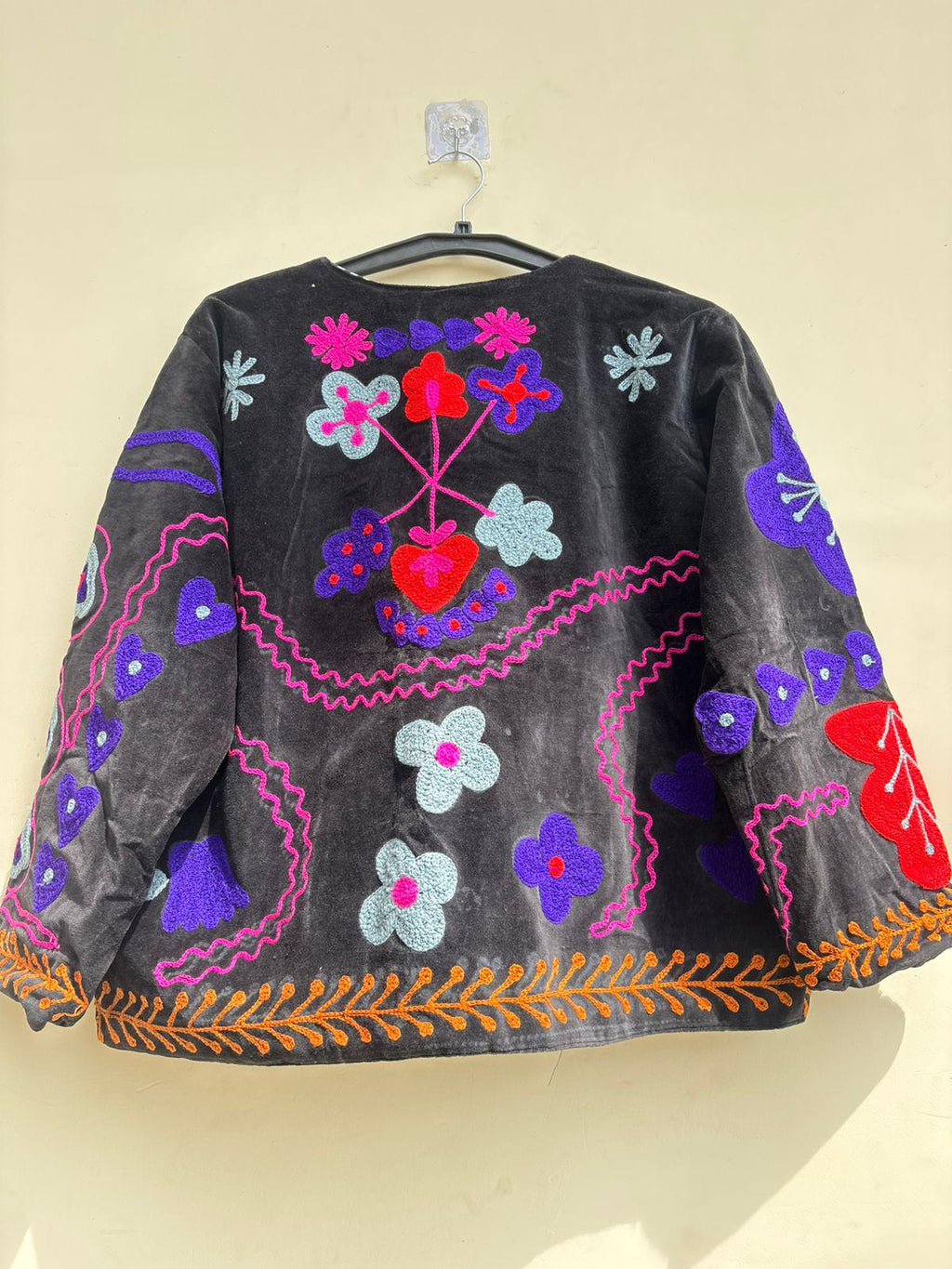 Suzani Velvet Jacket | Embroidered Coat | Traditional Coat | Cropped Jacket | Warm Winter Outerwear | Gift for Her | Bohemian Winter Coat