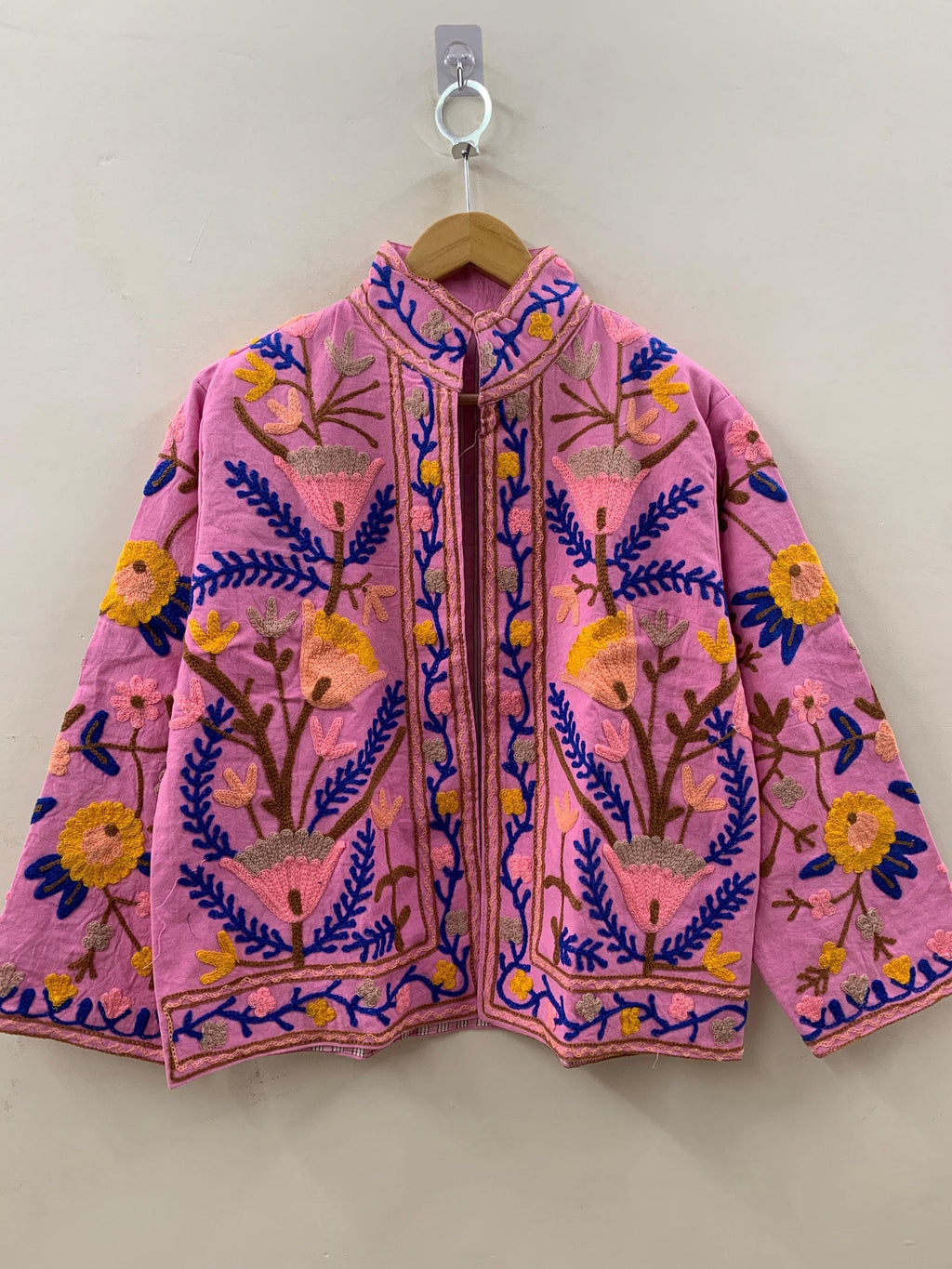 Velvet Suzani Embroidery Jacket Batton Coat, Winter Suzani Jacket, Velvet Kimono Coat, Suzani Coat, Outerwear, Travel Jacket, Gift For Her