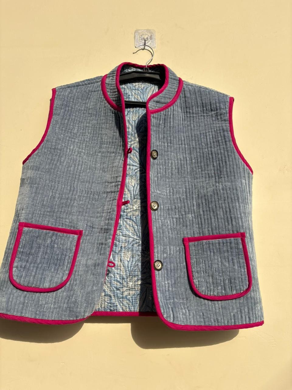 Handmade Suzani Velvet Vest Women Men | Turkish Embroidered Winter Waistcoat | Boho Cropped Vest Top |Unisex Sleeveless Jacket |Gift for Her