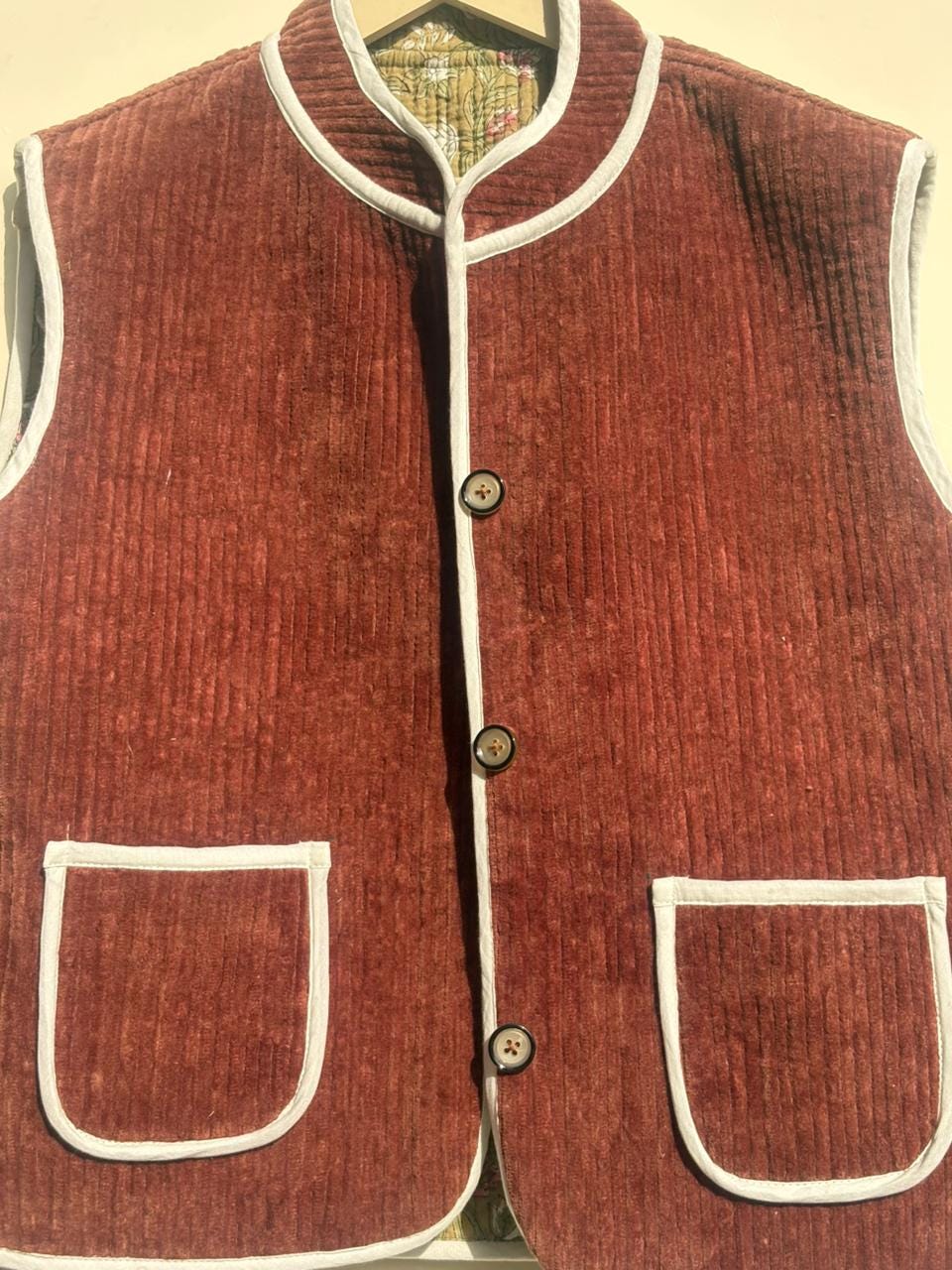 Suzani Velvet Vest | Embroidered Turkish Waistcoat | Boho Sleeveless Jacket | Cropped Winter Vest | Unisex Handmade Coat | Gift for Her