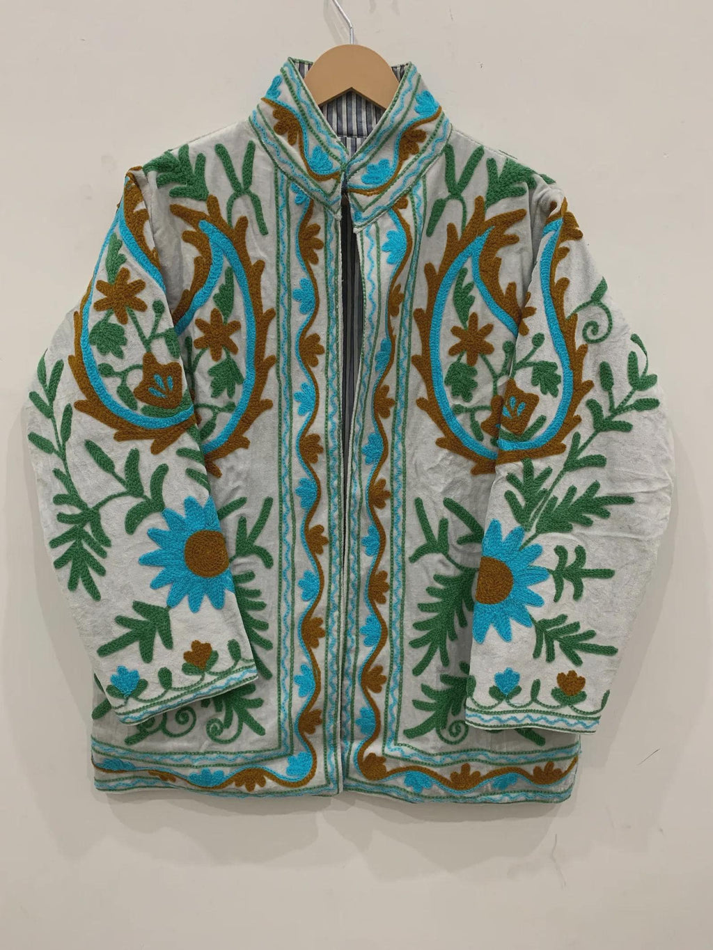 Boho Suzani Velvet Kimono Jacket | Hand Embroidered Short Coat | Vintage Ethnic Wear | Cropped Style Jacket | Winter Outfit | Gift for Her