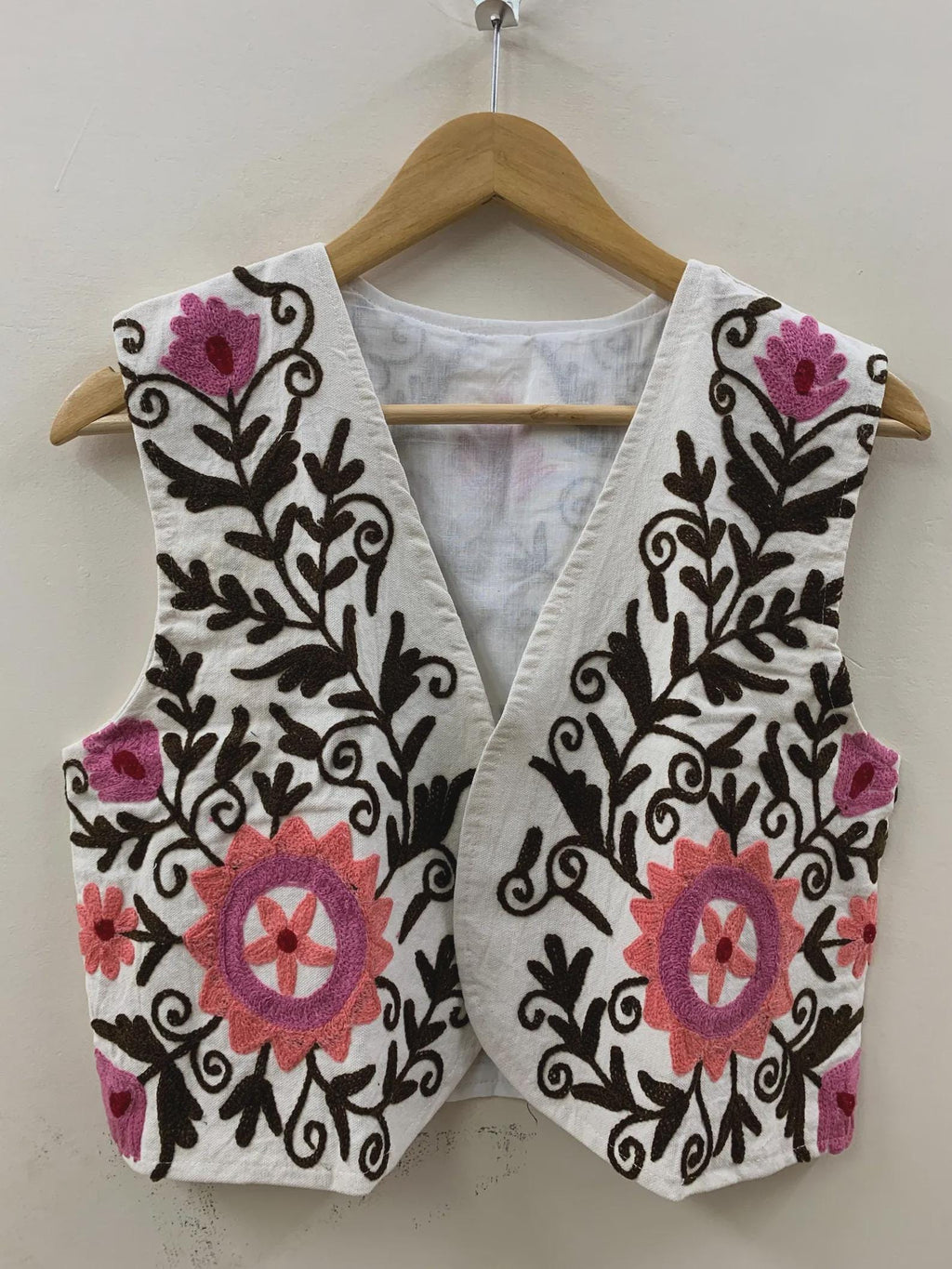 Suzani Embroidered Cotton Vest: Boho Floral Waistcoat| Handmade Jacket | Cotton Inside | Layered Look  Vest | Street Style Vest | Gift Idea