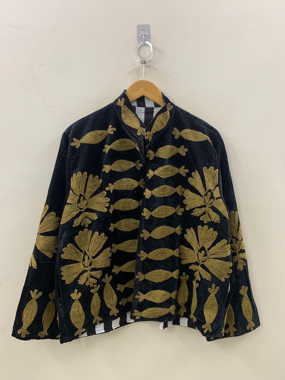 Vintage Velvet Suzani Winter Short Jacket | Winter Handmade Jacket | Embroidered Jacket Coat | Velvet Jacket | Suzani Coat , Robe | One Size