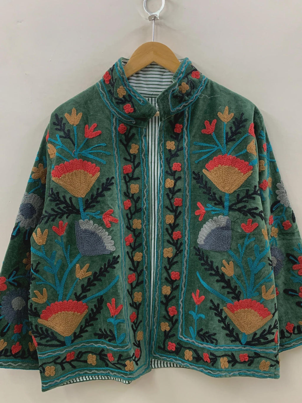 Green Velvet Suzani Embroidered Jacket | Partywear Tailored Jacket |Bomber Coat | Hippie Jacket | 70s Style Coat | Gift For Her |Winter Coat
