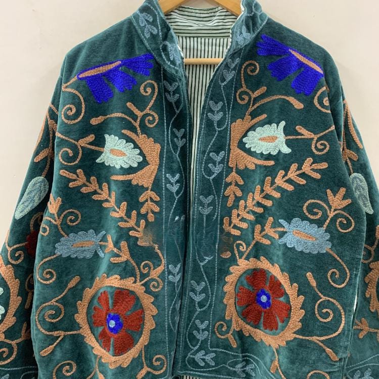 Boho Suzani Velvet Cropped Jacket | Traditional Winter Kimono Coat | Ethnic Short Festival Outerwear | Gift for Women