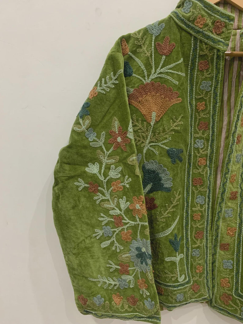 Floral Velvet Suzani Embroidery Jacket |Suzani Duster Jacket | Winter Kimono Jacket | Bomber Coat, Gift For Her | Street Fashion Jacket